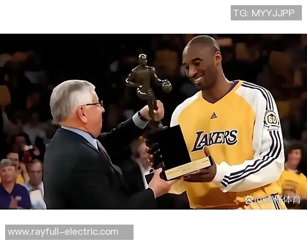 科比受伤影响湖人与勇士对决的精彩程度与赛季走势分析